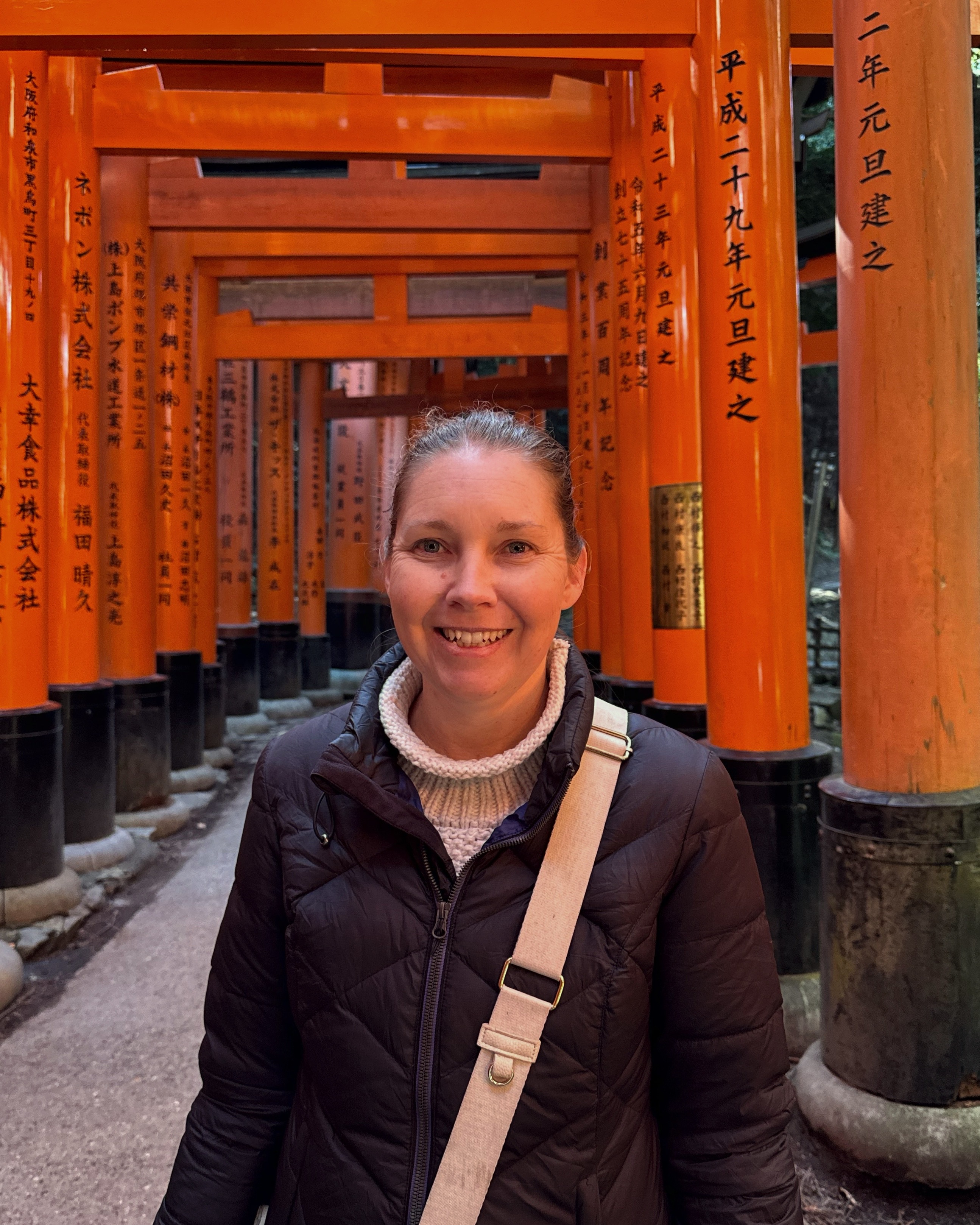 Melissa at the torii gates in Kyoto